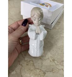 Bimba in preghiera (d8304)