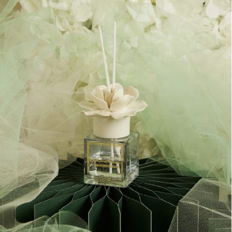 Diffusore con fiore in ceramica bianco (cl26154)