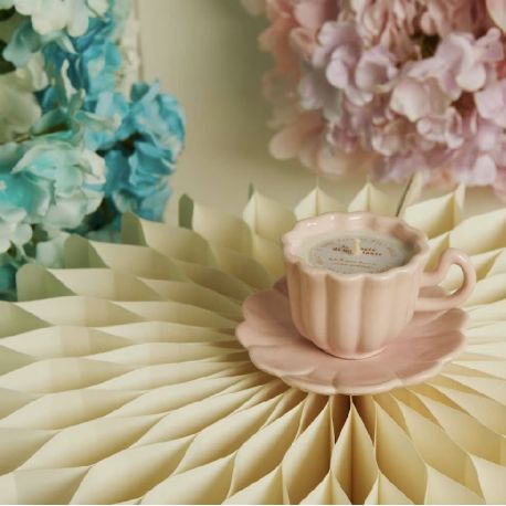 Candela in tazza con piattino in porcellana rosa (cl26222)